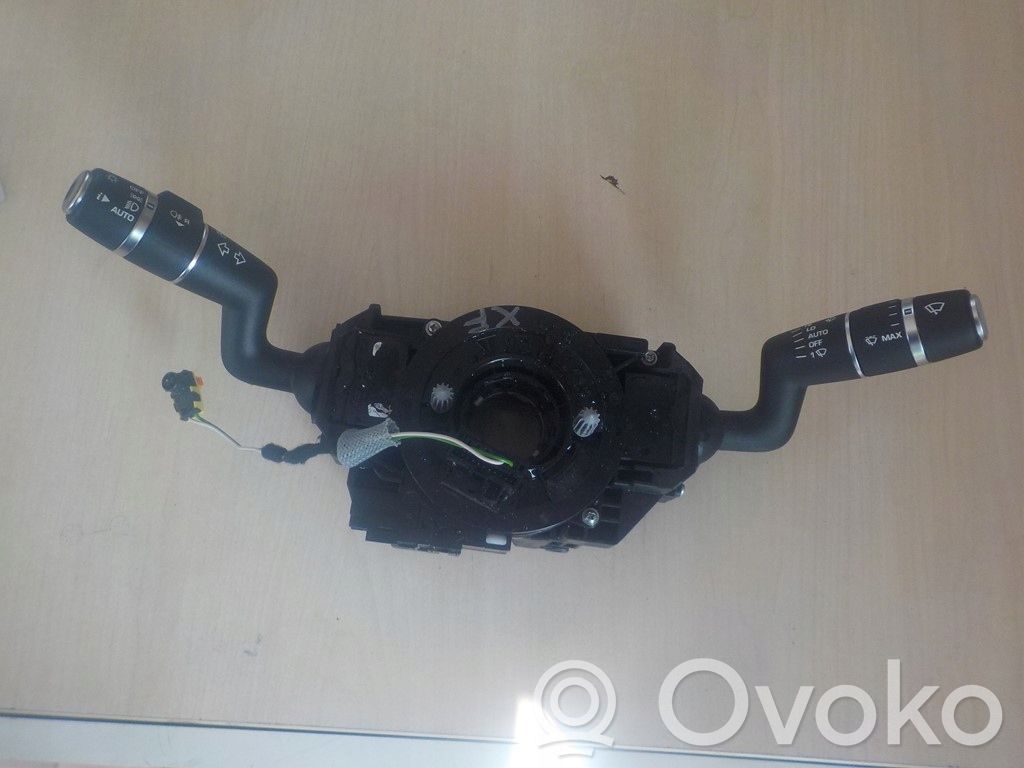 Tailgate/trunk/boot open switch   08799O778