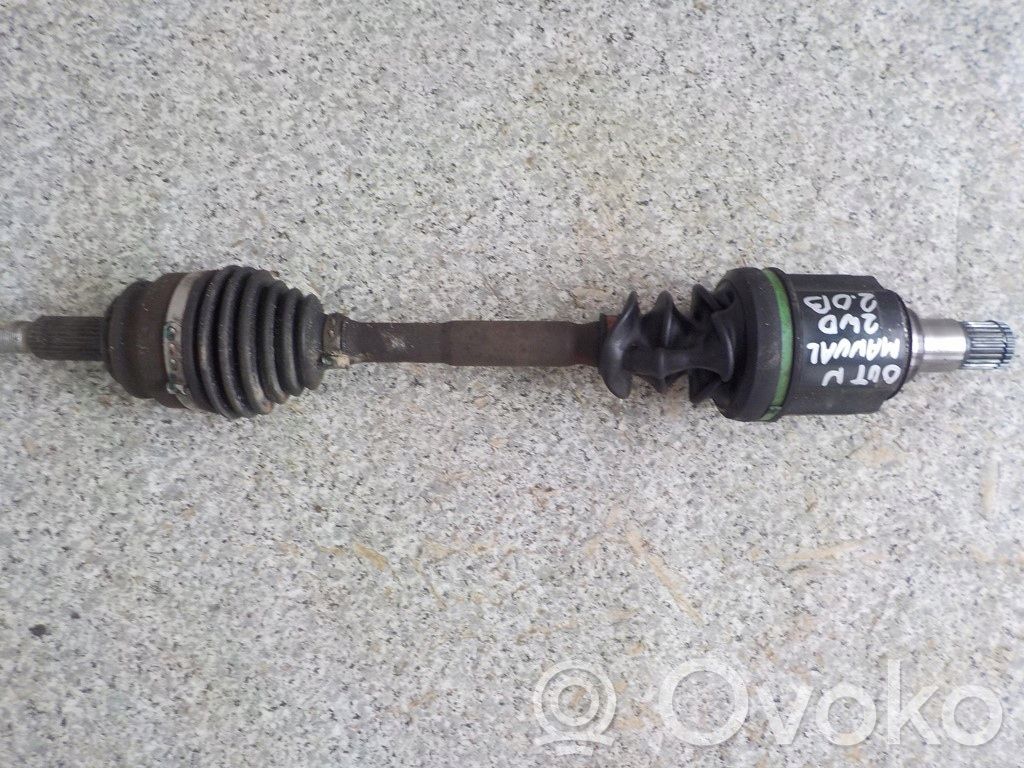 Mitsubishi Outlander Moulure de pare-chocs avant 