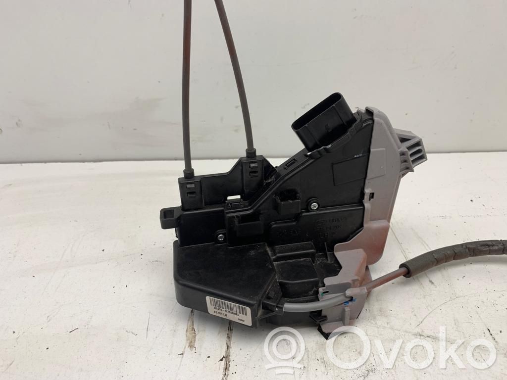 Hyundai Ioniq Rear door lock 
