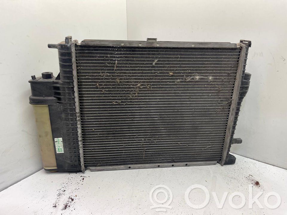 BMW 5 E34 Radiator lichid răcire 