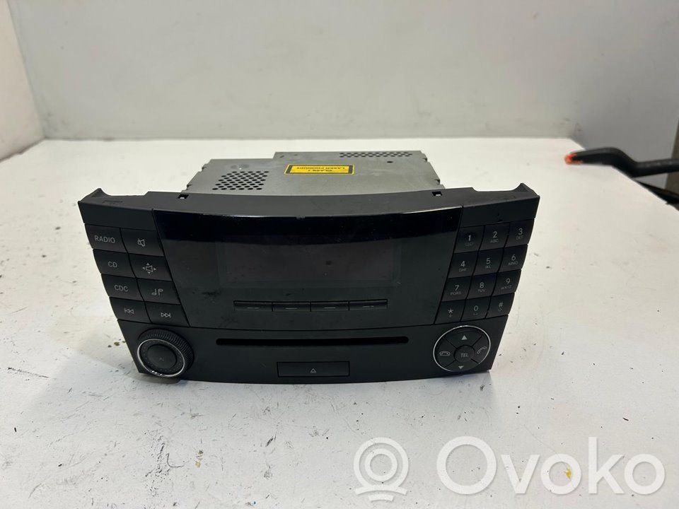 Mercedes-Benz E W210 Stacja multimedialna GPS / CD / DVD 