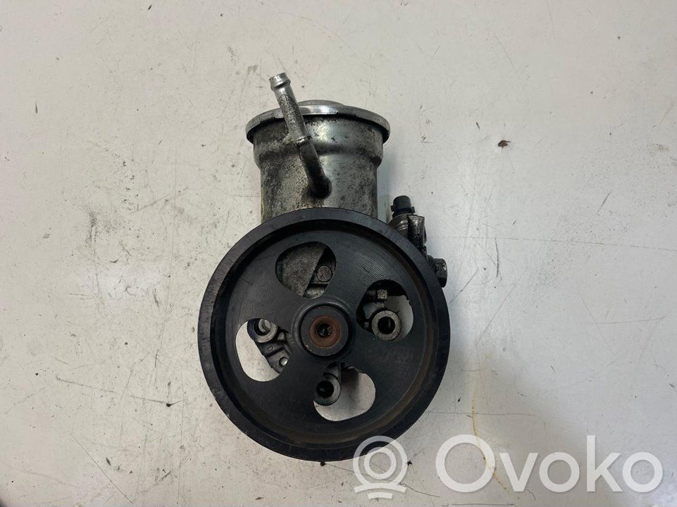 Toyota Avensis T250 Altra parte del vano motore 