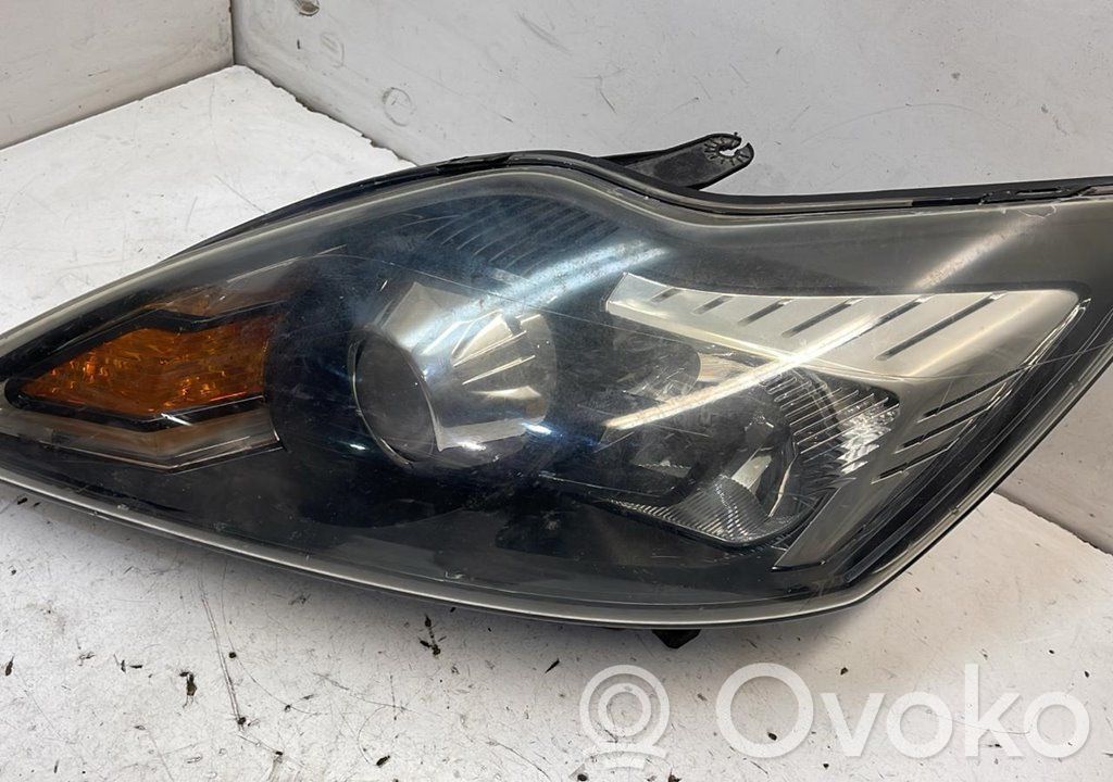 Ford Focus Priekinis žibintas 