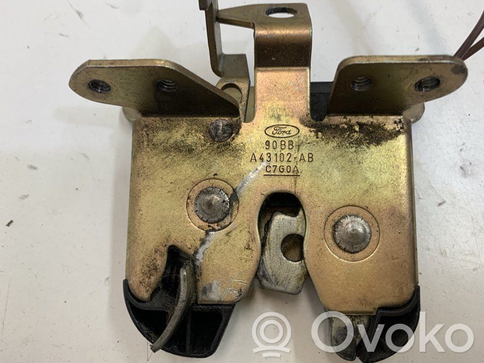 Ford Sierra Tailgate/trunk/boot lock/catch/latch 