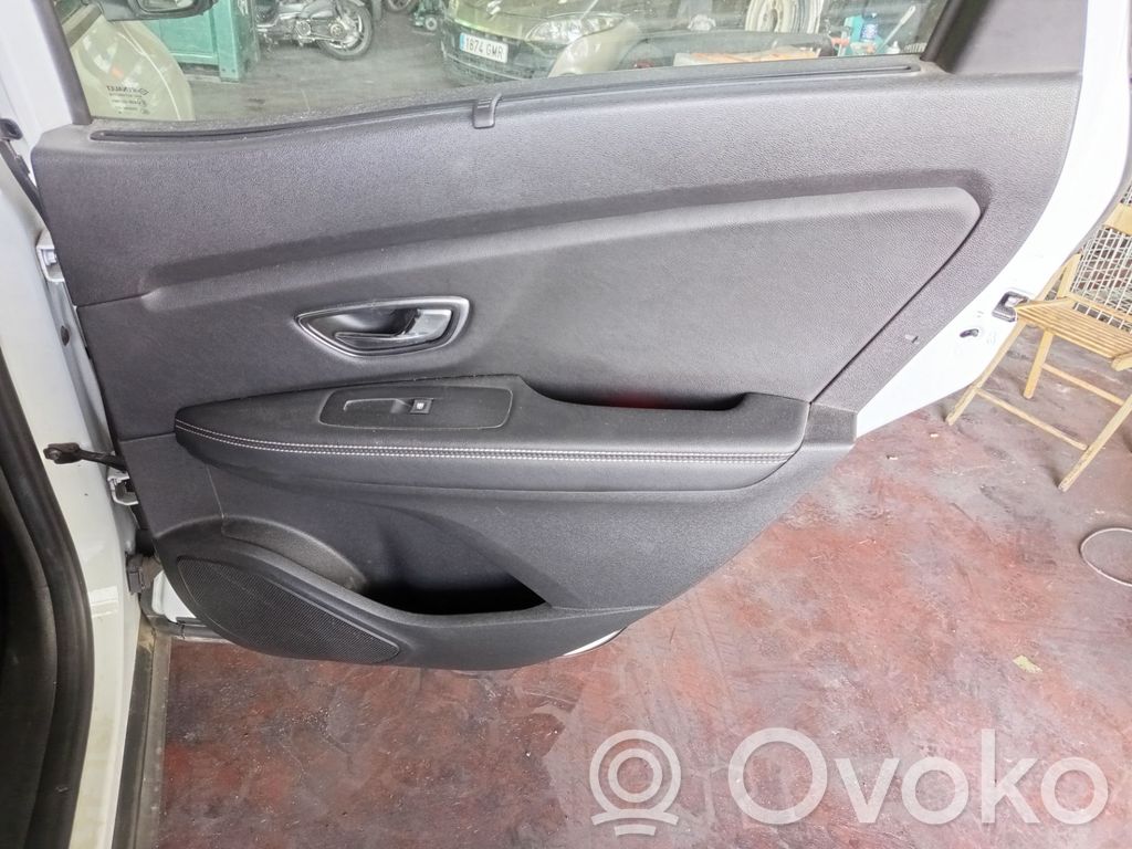 Mercedes-Benz Vito Viano W639 Szyba klapy tylnej / bagażnika 