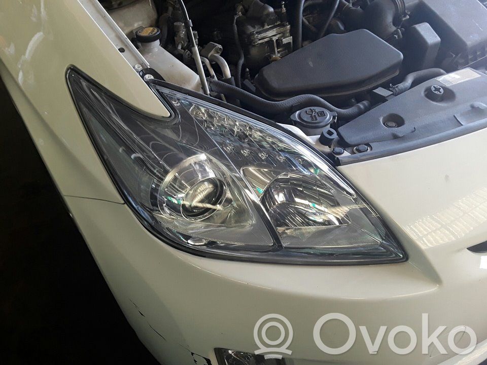 Toyota Prius (XW30) Far 