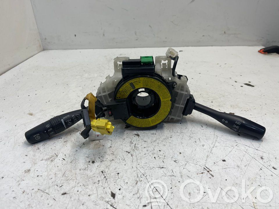 Mitsubishi Grandis Inny element deski rozdzielczej 