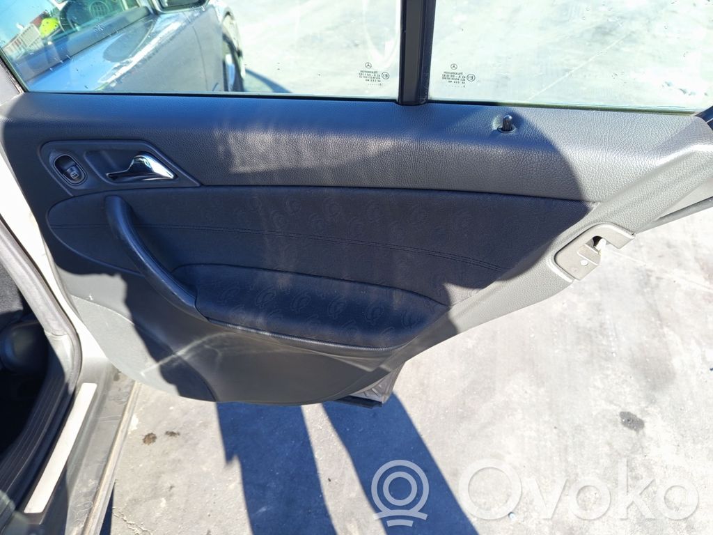Mercedes-Benz C W203 Geam lunetă cu deschidere 