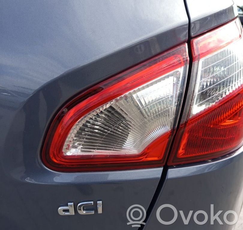 Nissan Navara D23 Rear/tail lights 
