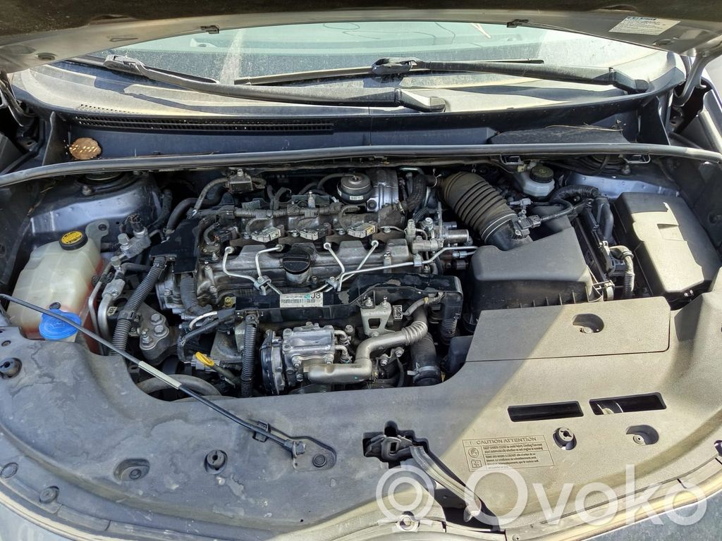 Toyota Verso Półoś przednia 