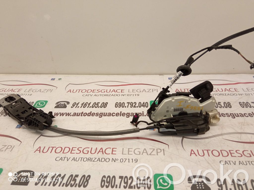 Seat Leon (5F) Etuoven lukko (kahvan vieressä) 