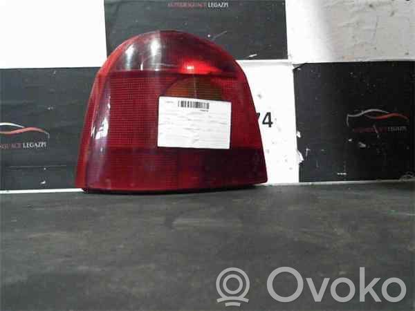 Renault Twingo I Задний фонарь в кузове 