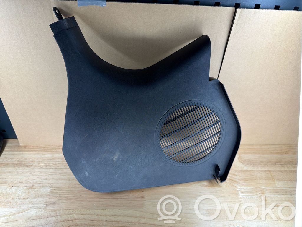 BMW Z4 E85 E86 Foot area side trim 