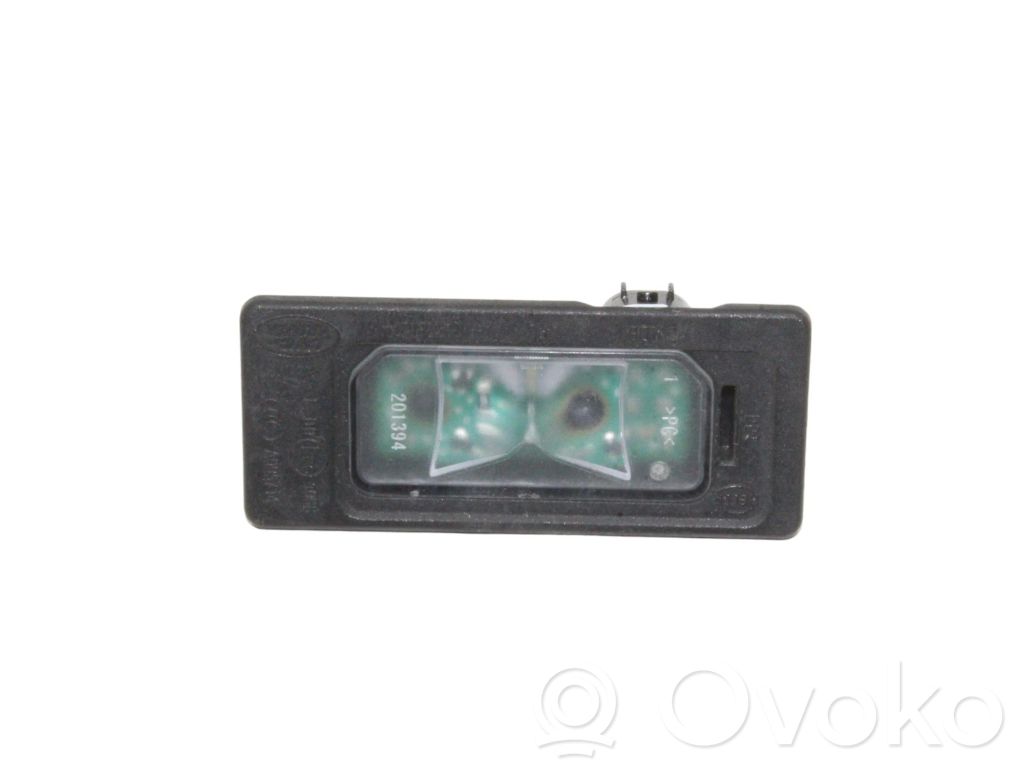 Éclairage de plaque d'immatriculation   GX7313B627AA