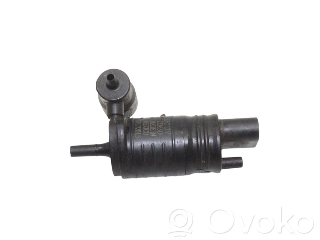 Jeep Cherokee Windscreen/windshield washer pump 