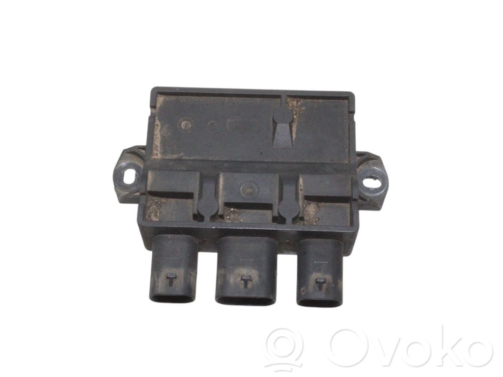 Ford Kuga III Tailgate/trunk control unit/module 