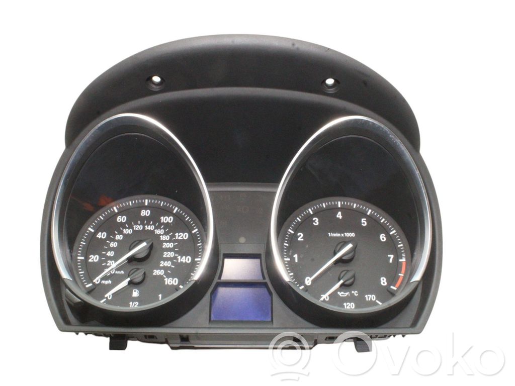 BMW Z4 E89 Nopeusmittari (mittaristo) 