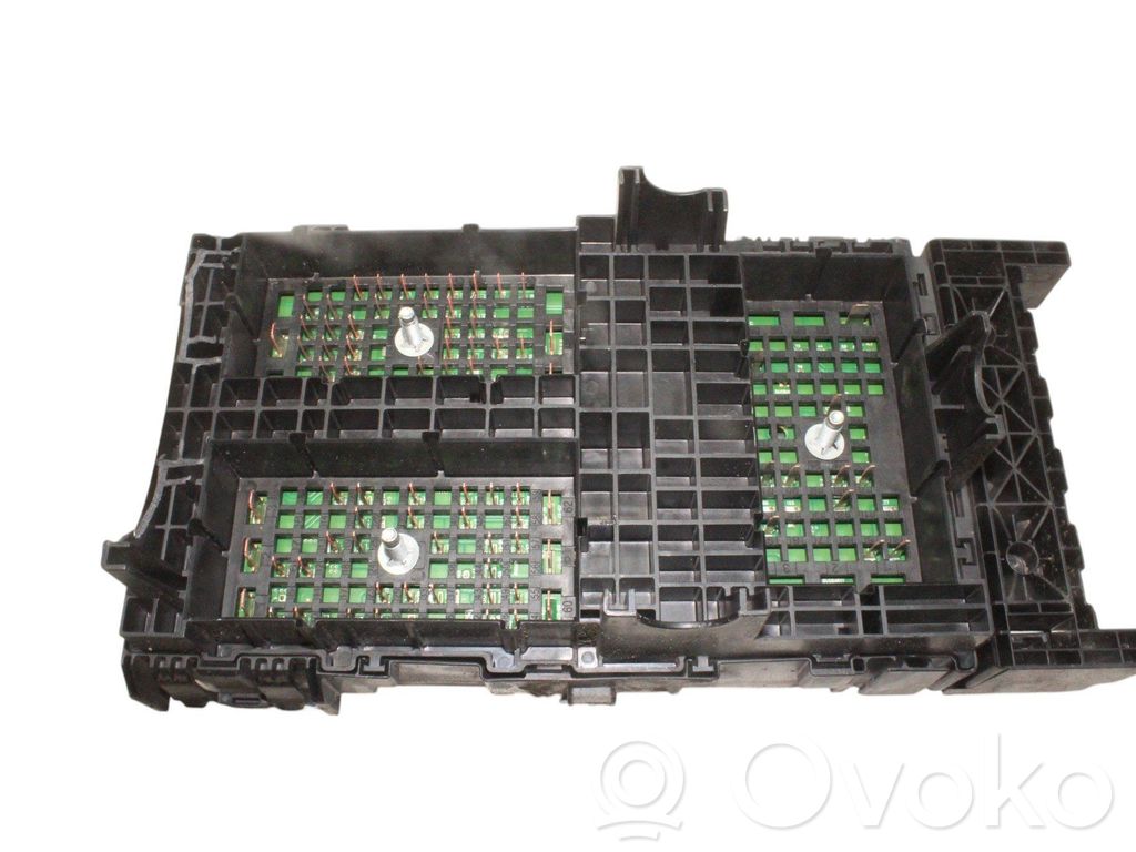 Módulo de fusible   68193002AF