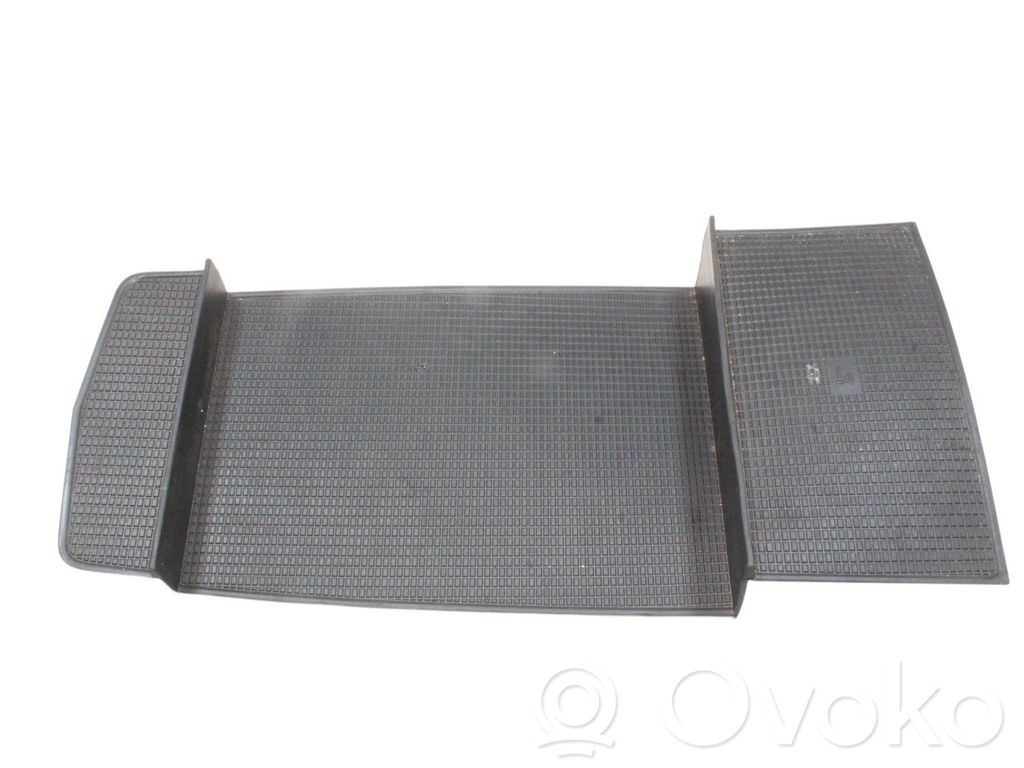 Volvo XC40 Tapis de boîte à gants 
