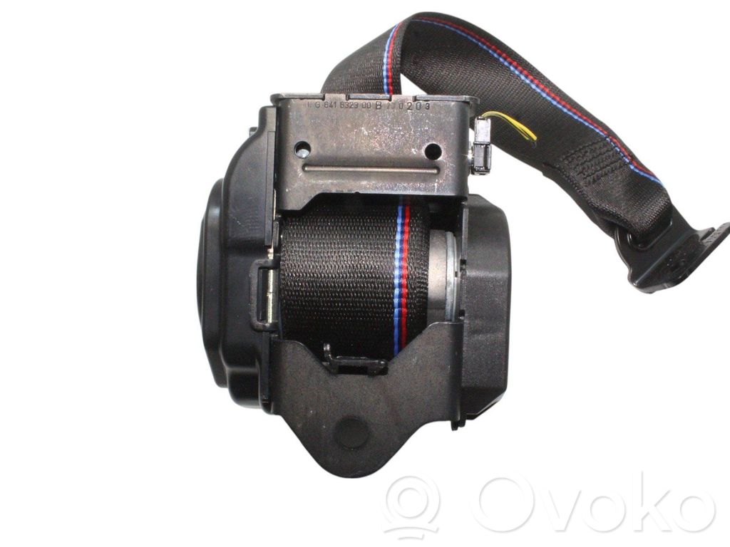 BMW 1 F40 Cinturón trasero 