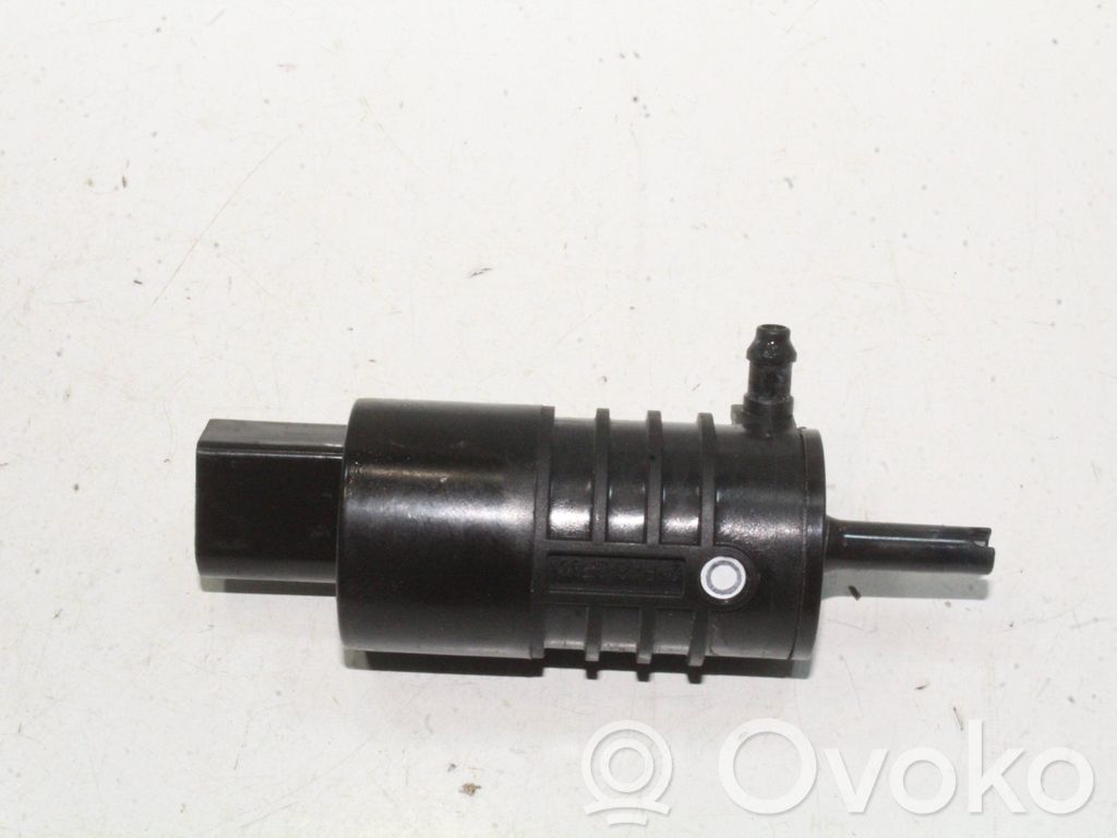 Tesla Model 3 Windscreen/windshield washer pump 