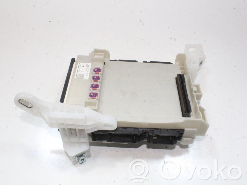 Lexus UX Modul de control caroserie central 