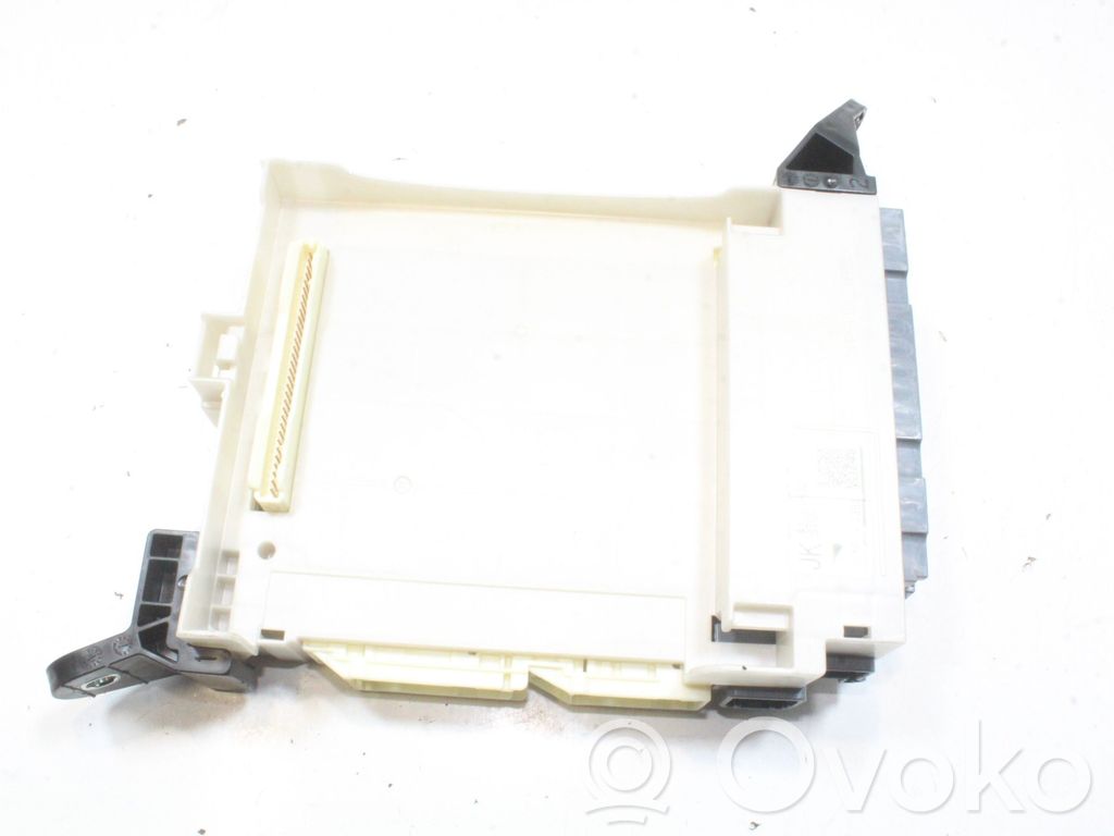 Lexus RC Fuse module 