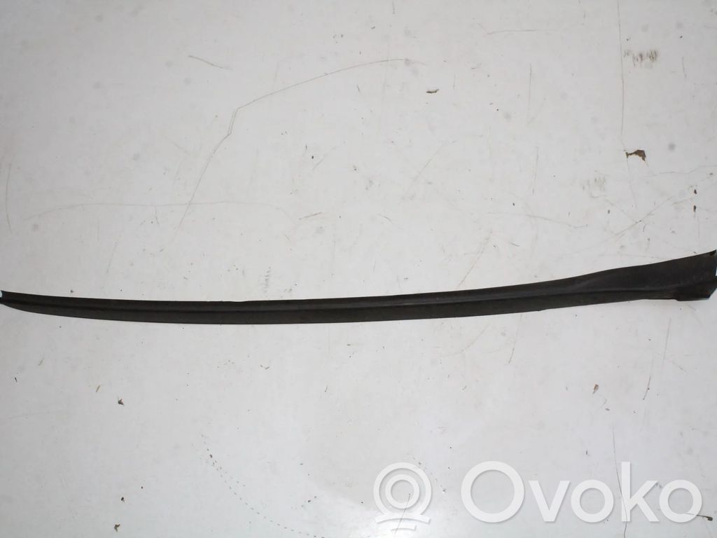 BMW 2 F44 Rivestimento parabrezza 