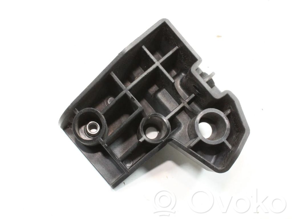 Front bumper mounting bracket   102079300B