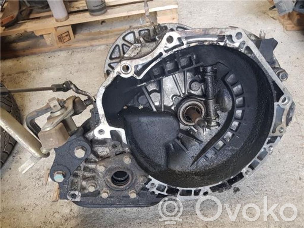 Daewoo Tacuma Manual 5 speed gearbox 