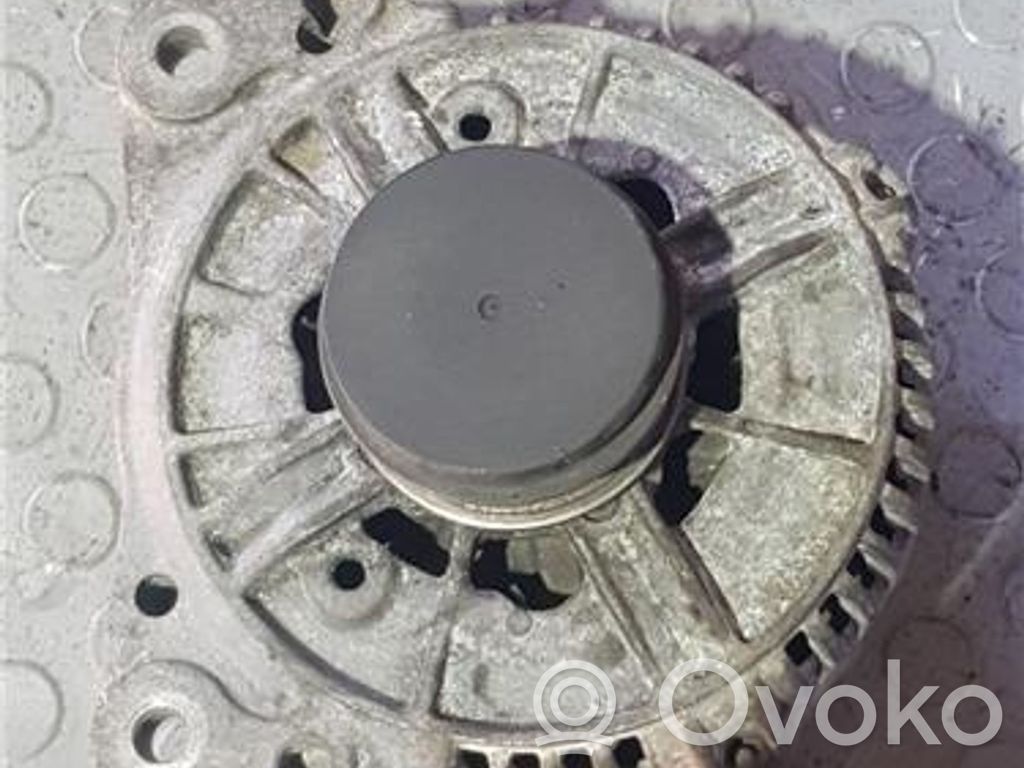 Volkswagen PASSAT B4 Alternator 