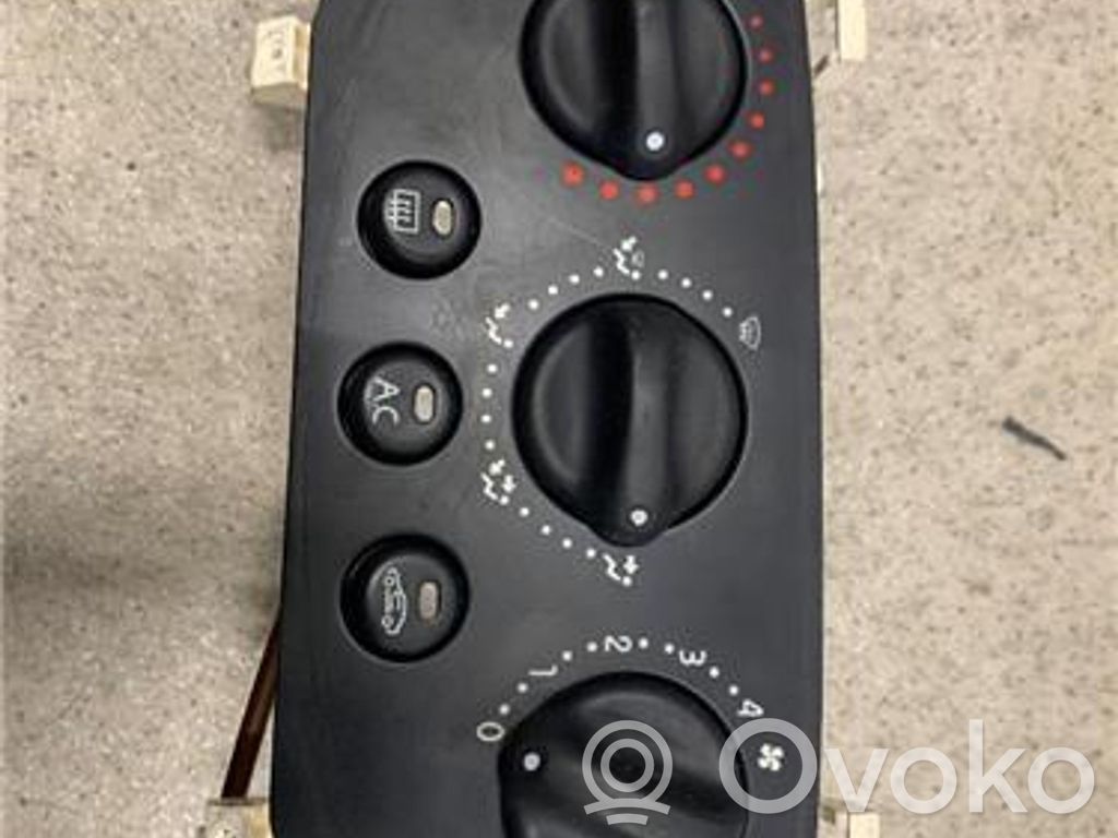 Renault Clio II Air conditioning (A/C) switch 