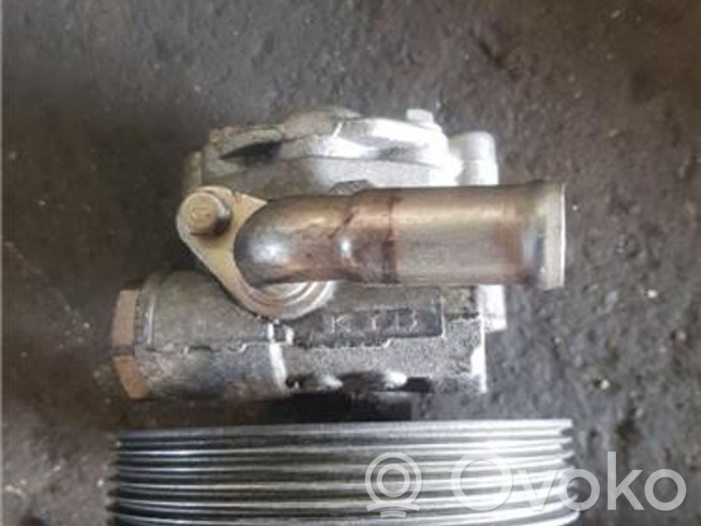 Pompa servosterzo   256C3A696DC