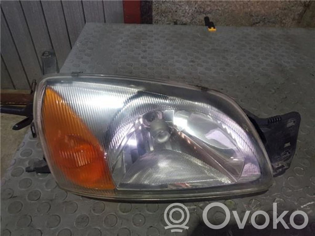 Ford Fiesta Priekinis žibintas 