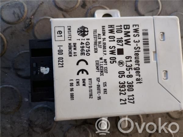 Komputer / Sterownik ECU silnika   61358380137,5393221