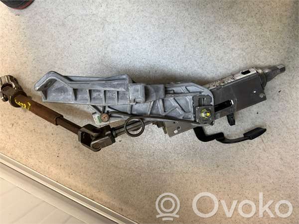 Ford C-MAX I Steering wheel axle 