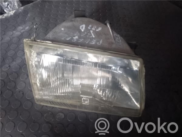 Peugeot 309 Headlight/headlamp 