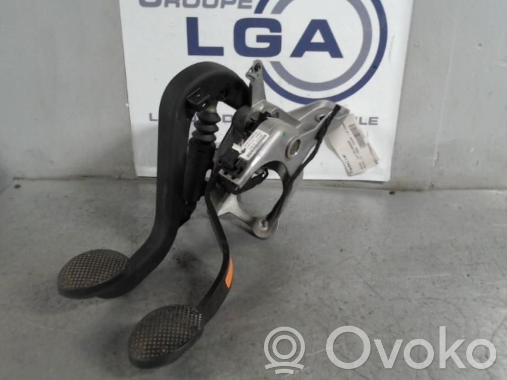 Mini One - Cooper R56 Pedal de freno 