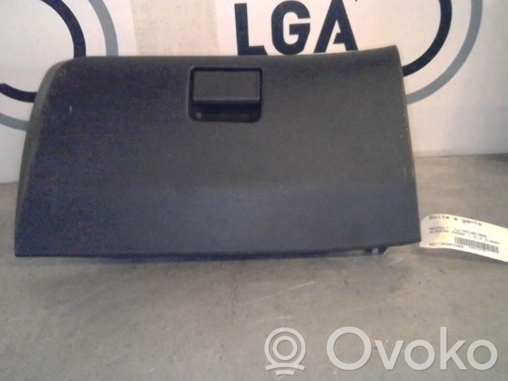Renault Alaskan Juego guantera 