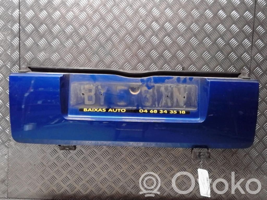 Citroen C2 Tailgate trim 
