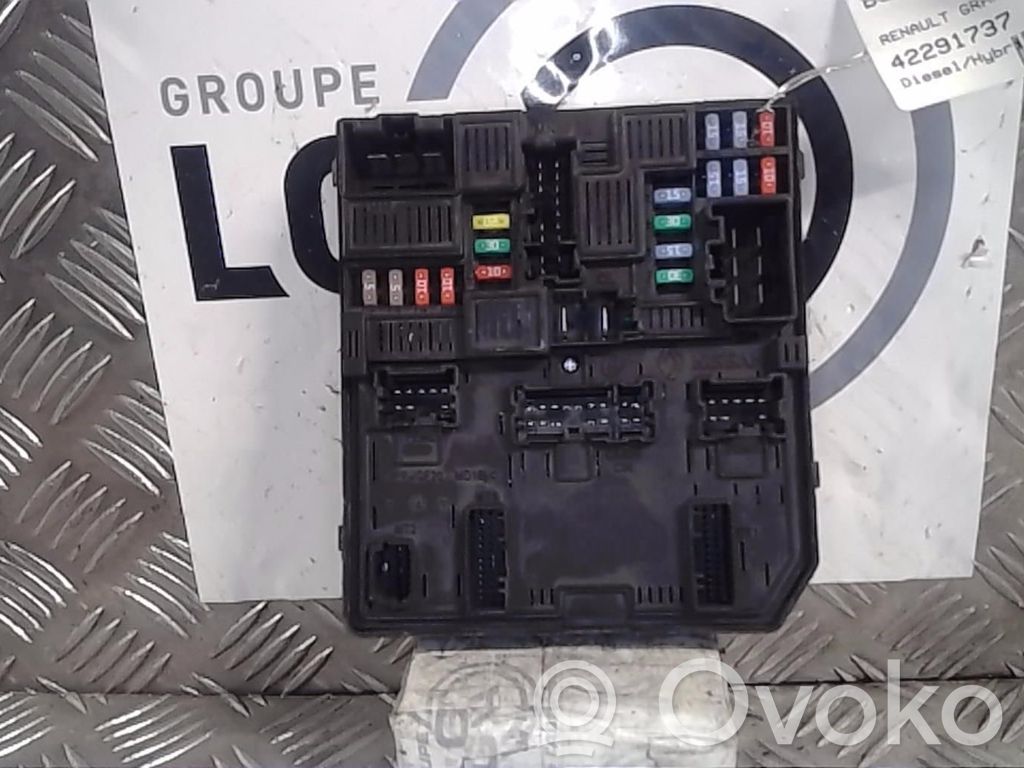 Renault Scenic IV - Grand scenic IV BSM Control unit 