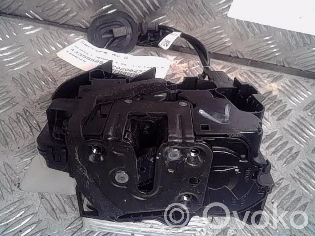 Zamek drzwi przednich   805032236R