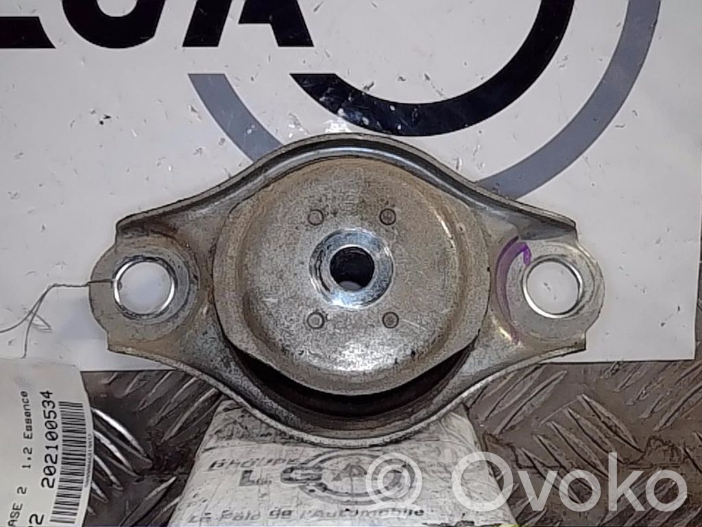 Engine mount bracket   1583131
