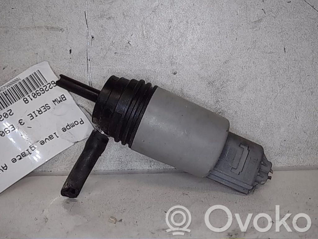 Windscreen/windshield washer pump   67127302589