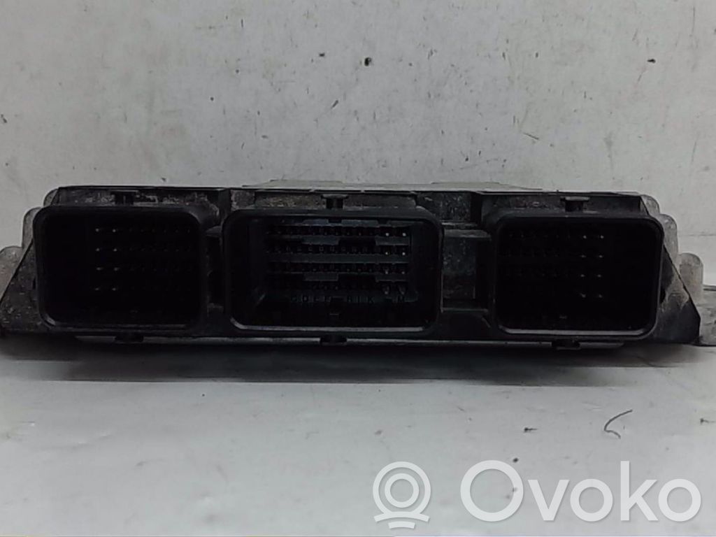 Peugeot 206 Engine control unit/module 