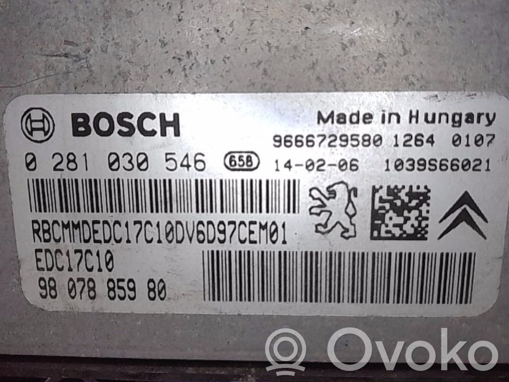 Peugeot 208 I Engine control unit/module 