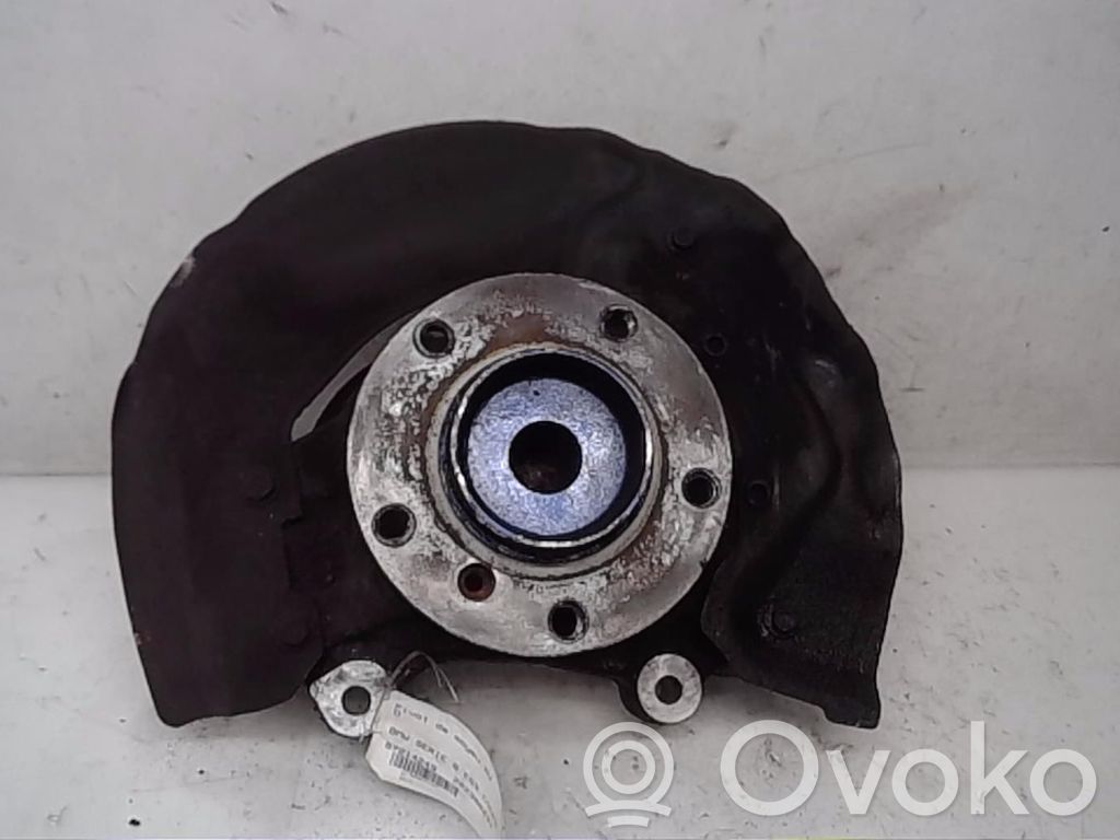 BMW 6 E63 E64 Front wheel hub spindle knuckle 