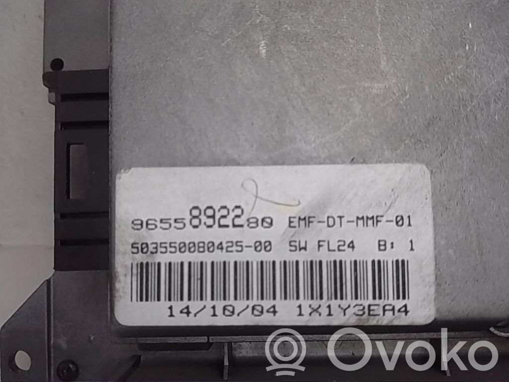 Peugeot 307 Screen/display/small screen 