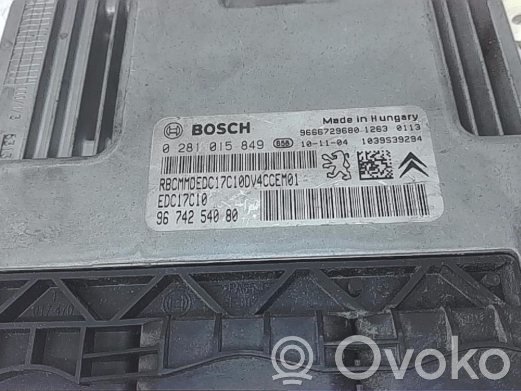 Peugeot 207 Engine control unit/module 