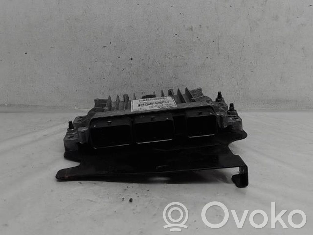 Renault Megane III Engine control unit/module 
